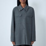 25 FW 질샌더 비즈 엠벨리쉬 칼라 버튼다운 울 더블포켓 셔츠 그레이 J03DL0210 J4155 | JIL SANDER : 블라우스/셔츠 : LS7719049881... 