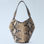 26 FW 케이트 Lotus Mini 미니 로투스 파이턴 패턴 토트백 H2056 1057 772 | Khaite : 여성토트백 : ai9359887977 - 필웨이 / 정품감정