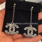 샤넬17 cc로고 귀걸이 | CHANEL : AN2919141486 - 차별화된 감정, 흥정 서비스로 명품의 가치를 더하다 : 필웨이