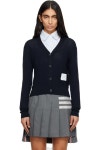 톰브라운 네이비 와이드 울 골지 브이넥 가디건 FJT427A J0112 TP867934673 | Thom Browne : 카디건 : om7765716039 - 필웨이 / 정품감정