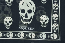 20 F/W 알렉산더 맥퀸 스컬 스카프 110640 3943Q/1078 Alexander Mcqueen 필웨이