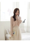 클릭앤퍼니 - 세리닐양면 레터링샤스커트