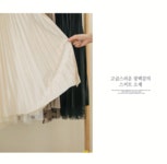 클릭앤퍼니 - 세리닐양면 레터링샤스커트