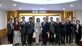 충남도, 중국 통상자문관에 취환 한중문화우호협회장 위촉 | 연합뉴스