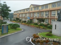 시골 중학교의 시험 혁신…6과목 100% 서술·논술형 출제 | 연합뉴스