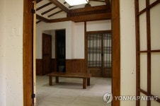 제주 성읍민속마을 초가 체험가옥 선봬 | 연합뉴스