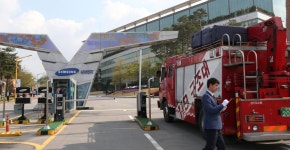 삼성전자 화성사업장 또 불산 누출…3명 경상(3보) | 연합뉴스