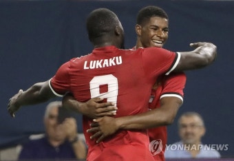 '루카쿠·래시퍼드 연속골' 맨유, 맨시티에 2-0 완승 | 연합뉴스