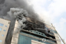 울산 상반기 화재로 50억 피해…484건 중 57% 부주의 | 연합뉴스