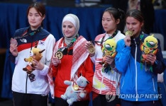 태권도 은메달 추가한 김잔디 | 연합뉴스