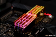 G.SKILL DDR4 16G PC4-36800 CL18 TRIDENT Z ROYAL 골드 (8Gx2) > 리뷰 | 퀘이사존 QUASARZONE 압도적인 메모리 클록! G.SKILL DDR4 16G... 