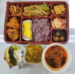 5500원 한식뷔페 도시락 > 유머게시판 | 퀘이사존 QUASARZONE 5500원 한식뷔페 도시락