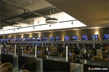 퀘이사존 QUASARZONE