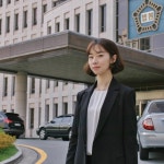 로스쿨 수석 졸업한 여자 변호사 > 자유게시판 | 퀘이사존 QUASARZONE 로스쿨 수석 졸업한 여자 변호...