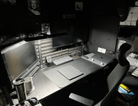 올블랙 데스크셋업 > 데스크셋업 | 퀘이사존 QUASARZONE 올블랙 데스크셋업