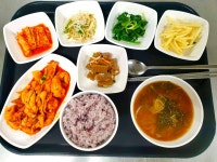 회사 구내식당 밥 이정도면 평균인가요? > 자유게시판 | 퀘이사존 QUASARZONE 회사 구내식당 밥 이정도면 평균인가요?