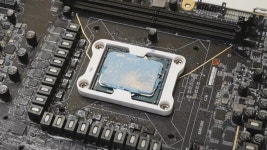 3D 프린터로 만든 LGA1700용 브래킷이 앨더 레이크 CPU를 망치다... 3D 프린터로 만든 LGA1700용 브래킷이 앨더 레이크 CPU를 망치다
