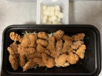 치킨과 파채의 만남 > 음식/여행 | 퀘이사존 QUASARZONE 치킨과 파채의 만남