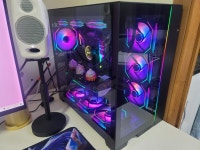 한달동안 고민 끝에 케갈이를 했습니다. > 케이스 | 퀘이사존 QUASARZONE 한달동안 고민 끝에 케갈이를 했습니다.