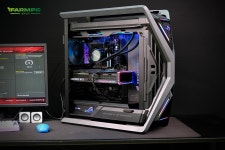 끝판왕 PC !!! > PC조립/견적 | 퀘이사존 QUASARZONE [팜피씨샵] 13900KS + RTX 4090 ROG STRIX 감성 & 성능 끝판왕 PC !!!