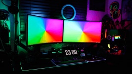 게이밍 감성 필수템, 필립스 휴 플레이 그라디언트 PC 라이트 스트립 32인치, 필립스 휴 브릿지 리뷰 > 리뷰/체험기 | 퀘이사존 QUASARZONE... 