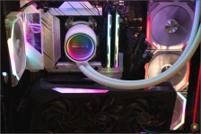 큐스테이지 피씨카페, 라이젠 7 7800X3D 입고! > 리포트 | 퀘이사존 QUASARZONE 큐스테이지 피씨카페, 라이젠 7 7800X3D 입고!