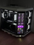 블랙 PC vs 화이트 PC 중 뭐를 더 선호하시나요?.jpg > 케이스 | 퀘이사존 QUASARZONE 블랙 PC vs 화이트 PC 중 뭐를 더 선호하시나요?.jpg