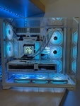 블랙 PC vs 화이트 PC 중 뭐를 더 선호하시나요?.jpg > 케이스 | 퀘이사존 QUASARZONE 블랙 PC vs 화이트 PC 중 뭐를 더 선호하시나요?.jpg