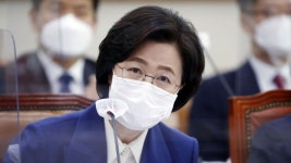 국감 재등판한 추미애…
