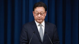 한미일, 부산서 경제안보대화…공급망 등 협력 방안 논의 | 연합뉴스