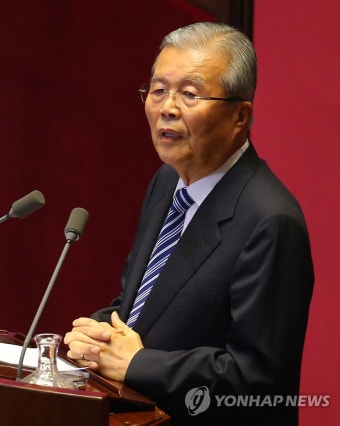 교섭단체 대표 연설하는 김종인 | 연합뉴스