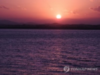 아듀 2017 서해로 넘어가는 마지막 해 | 연합뉴스