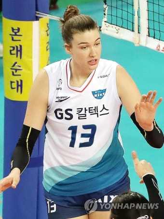 프로배구 비예나·러츠, V리그 2라운드 MVP 영예 | 연합뉴스