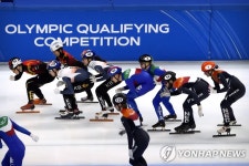 쇼트트랙 월드컵 혼성 계주 2,000ｍ 3위 오른 한국 대표팀 | 연합뉴스