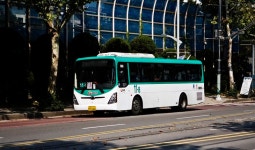 64031글 합성돋네 - 버스 갤러리