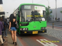 신촌교통7726번5852호,5838호,현대교통7612번9395호(모르는기 - 버스 갤러리