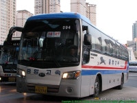 중앙고속, 서울 - 창원 간 UNIVERSE EXPRESS NOBLE - 버스 갤러리