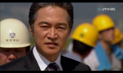 서기 2010년, 태산을 무너뜨리기 위한 티끌들의 출정식 - 자이언트 갤러리