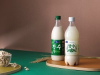 [게시판] 장수 생막걸리 라벨 재단장…뚜껑에 맞춰 흰색으로 | 연합뉴스