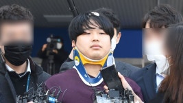 얼굴 드러낸 조주빈…악마의 삶 멈춰줘 감사 | 연합뉴스