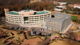 문 닫은 교회 수련원…코로나19 병상으로 | 연합뉴스