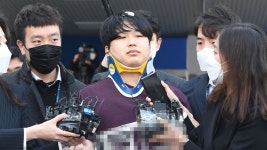 '박사방' 조주빈, 국민참여재판 최종 불허 | 연합뉴스