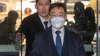 검찰, '성남도개공 청탁 의혹' 김만배 징역 4년 구형 | 연합뉴스