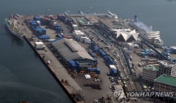 바닷길 새 관문…부산항 국제여객터미널 준공 | 연합뉴스