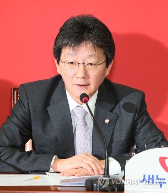 문체부 최휘영-체육회 유승민, 국가 체육 발전 협력 다짐PyeongChang 올림픽 후속 대비