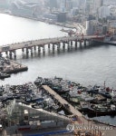 영도대교 한눈에 보이는 관광센터 | 연합뉴스