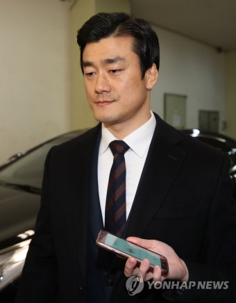 대답 없는 이영선 | 연합뉴스