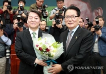당대표가 대선후보에게 | 연합뉴스