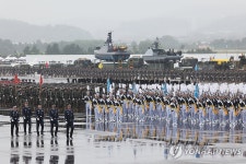 국군의날 기념식 입장하는 국군 장병들 | 연합뉴스