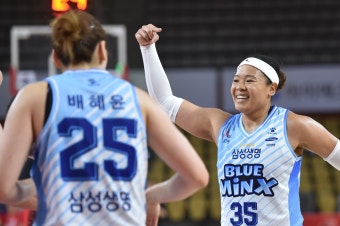 '배혜윤 26점' 삼성생명 공동 선두로…새내기 BNK는 4연패 | 연합뉴스